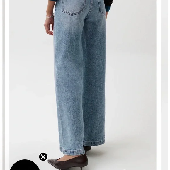 Lana High Rise Ultra Wide Leg Jeans - Light Blue - Picture 2 of 4